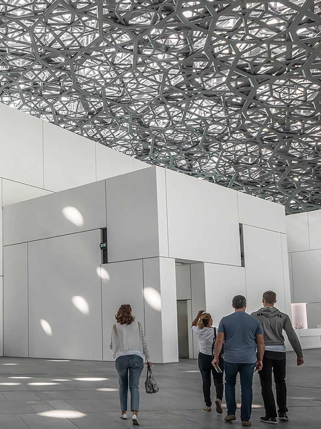 Photo of tourists visiting a tourist spot in Abu Dhabi